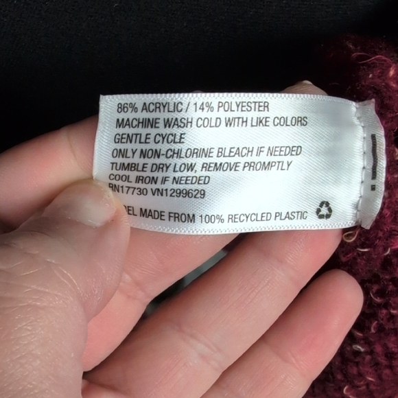 Knox Rose Maroon Women's Cardigan - Picture 4 of 6